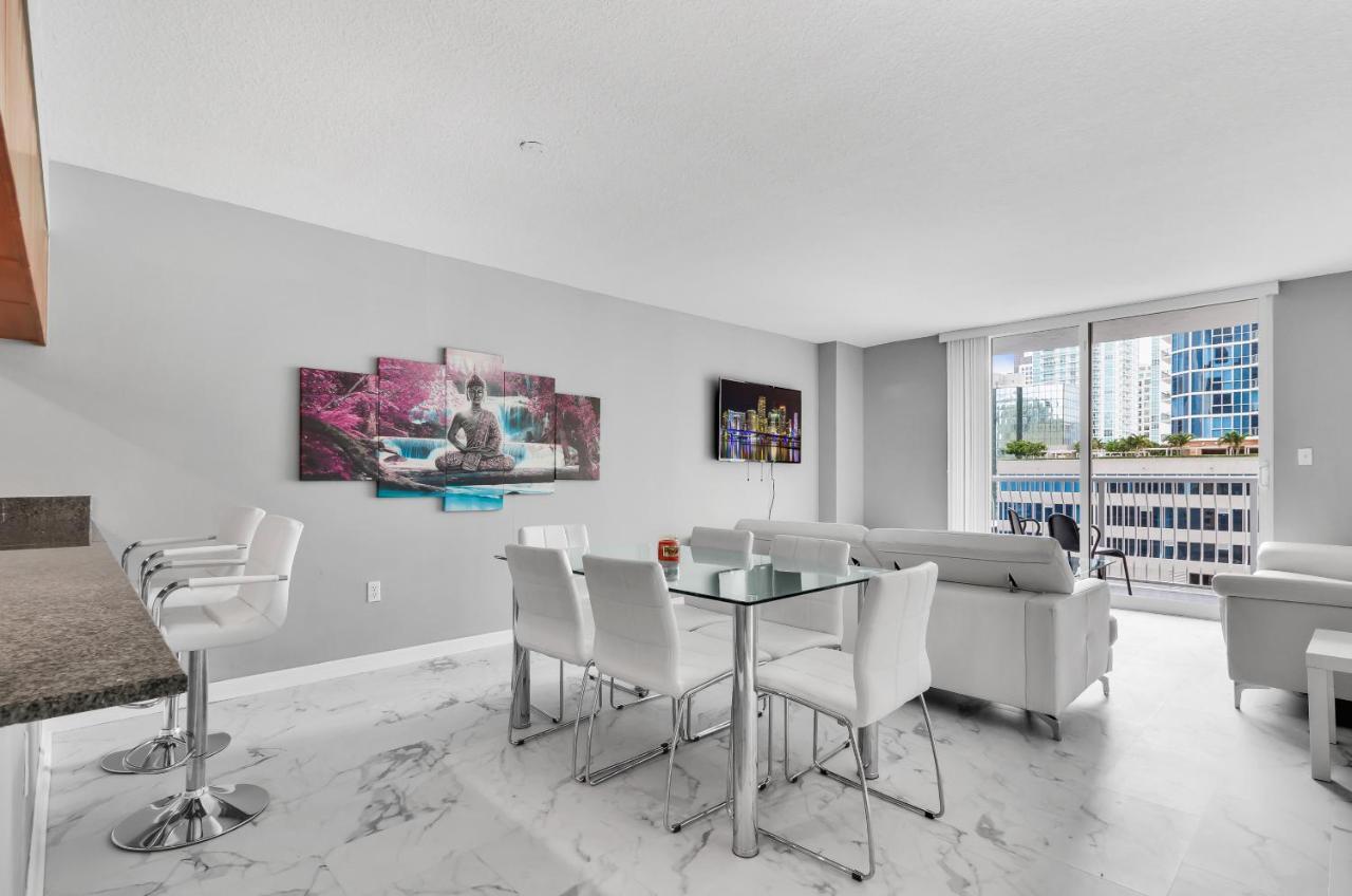 The Club At Brickell Bay Luxury Suites Miami Exteriér fotografie